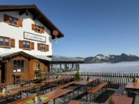 Herrlicher Ausblick von der Terrasse des Berggasthaus zum oberen Horn Badf Hindelang Herrlicher Ausblick von der Terrasse des Berggasthaus zum oberen Horn Badf Hindelang